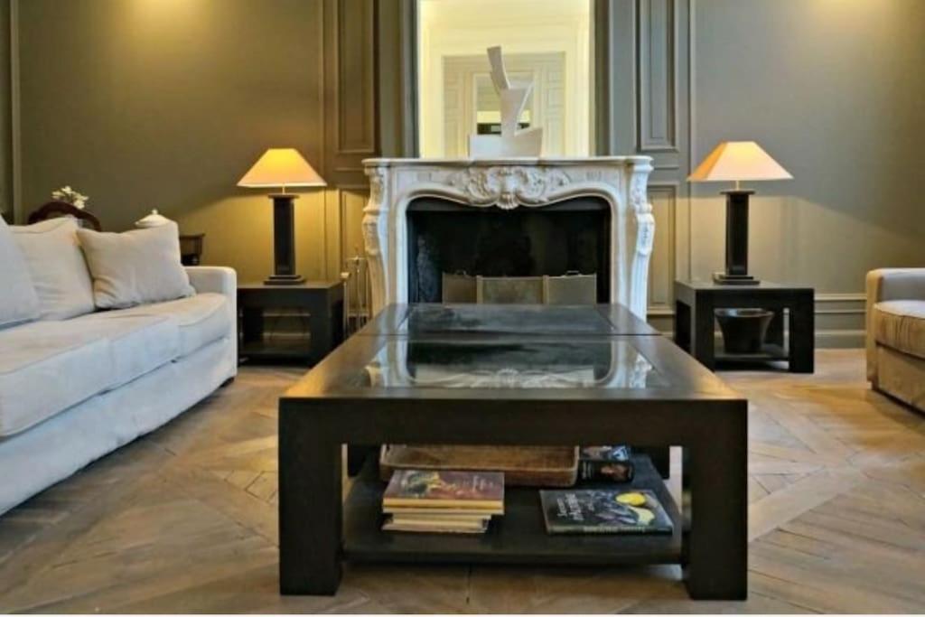 4p Elegant Flat, Vieux Lille, Carpark Apartment