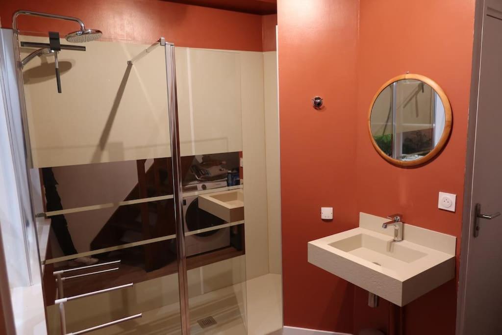 Apartment Joli Avec Cachet Dans Le Vieux *