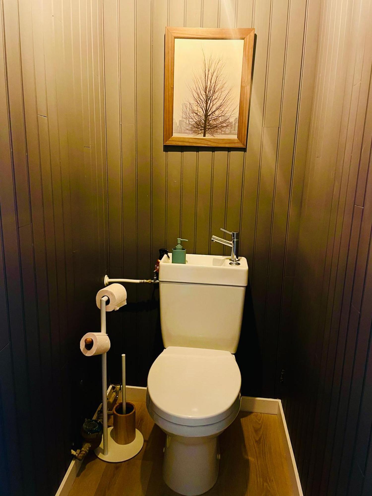 Apartment Charming Flat Ideal Location, 2 Bedroom 5 Pers Max