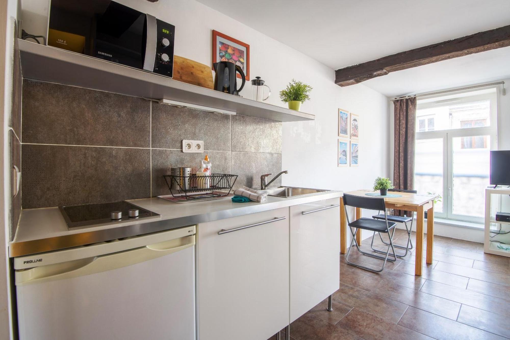 Royale Vieux 24h24h Access Apartment Lille