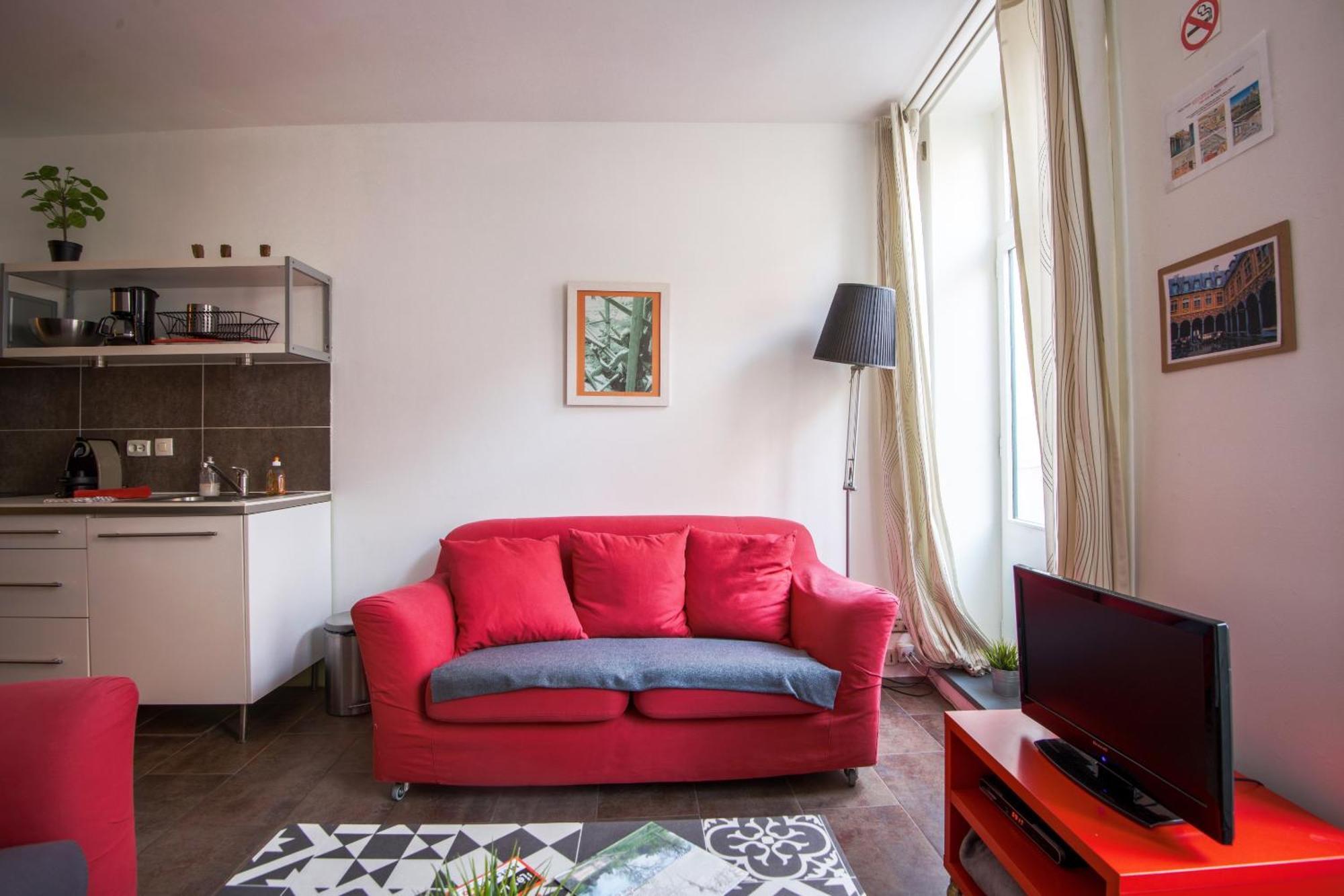 Royale Vieux 24h24h Access Lille