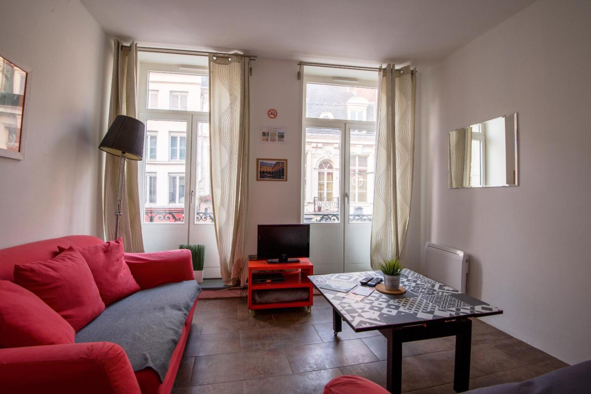 Royale Vieux 24h24h Access * Lille