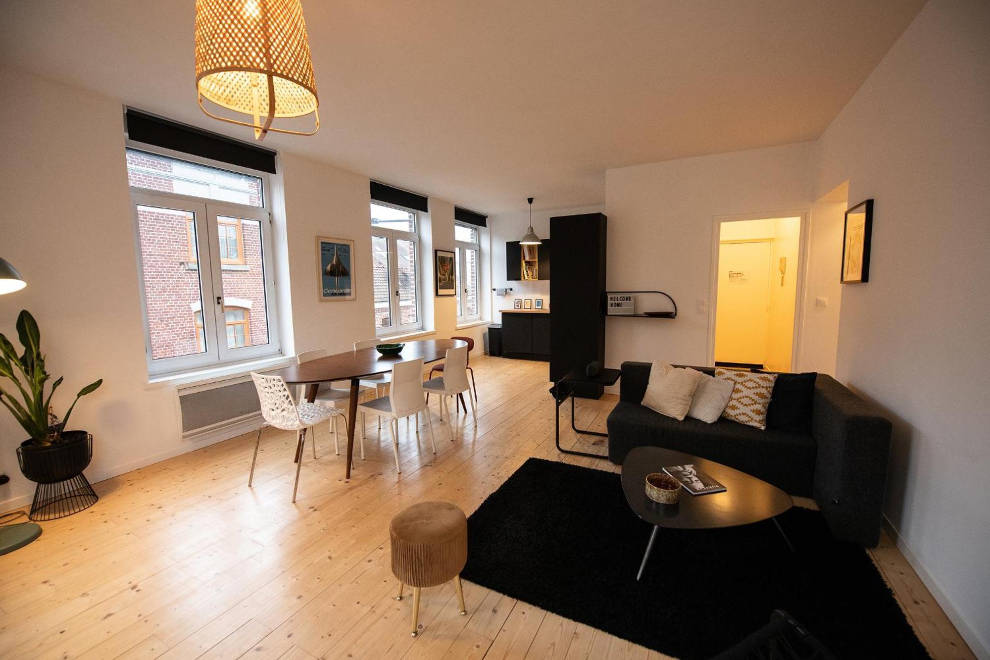 T3 Lumineux Au Coeur De Moulins Garage 2 Places Apartment
