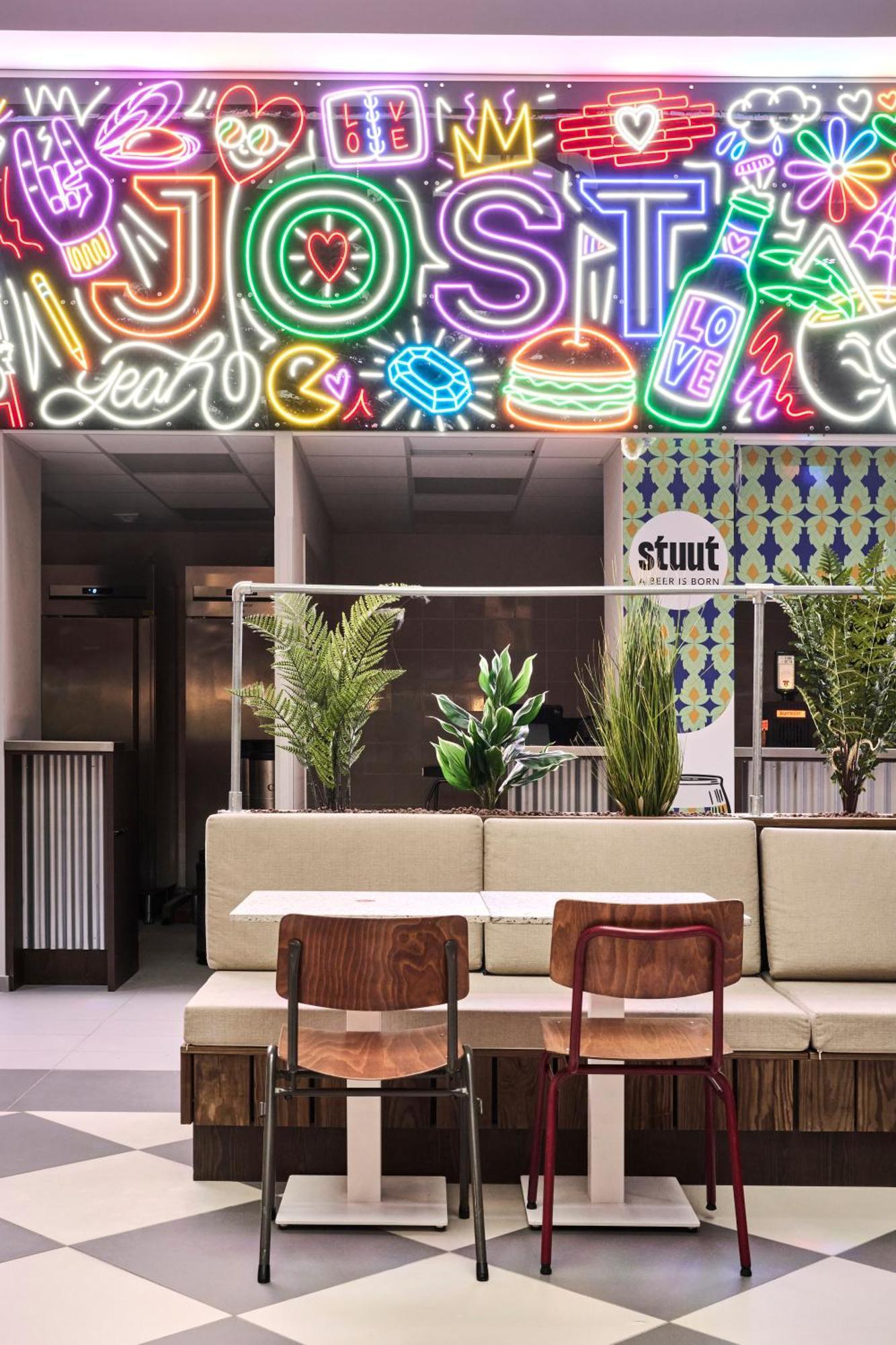 Hotel Jost Centre 3*