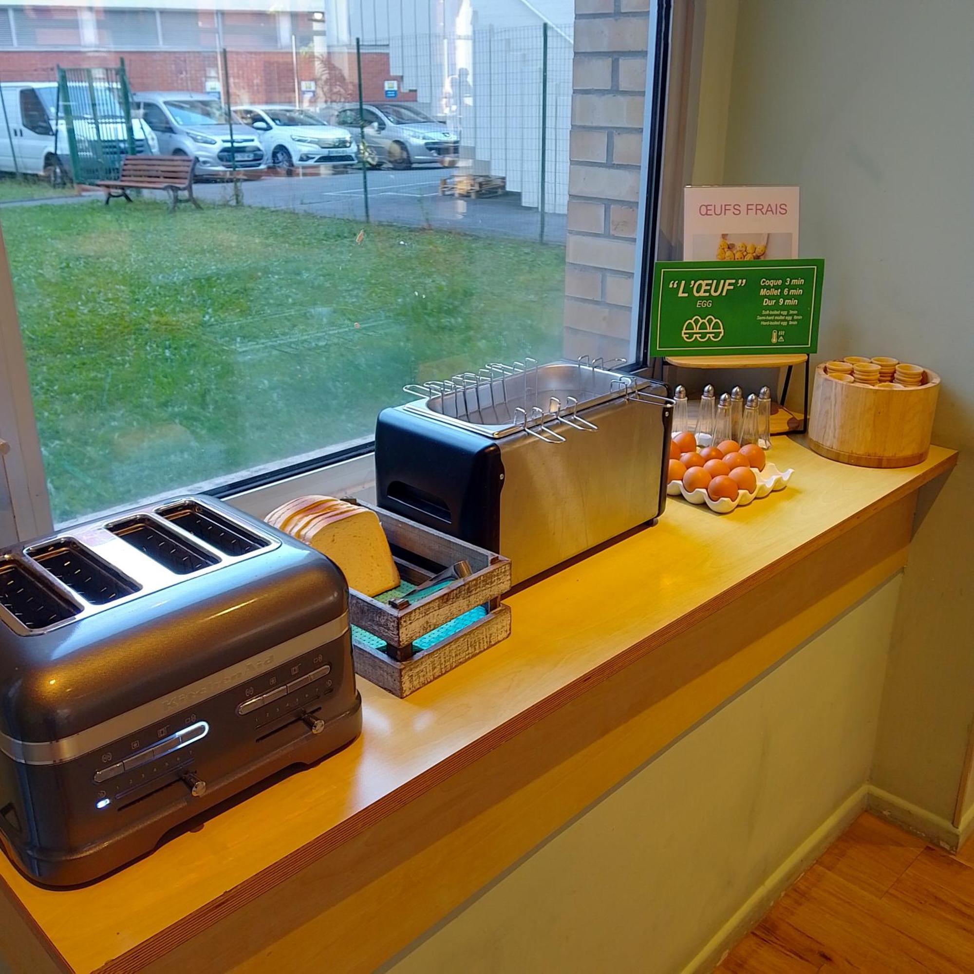 Ibis Styles Centre Gare Beffroi Hotel