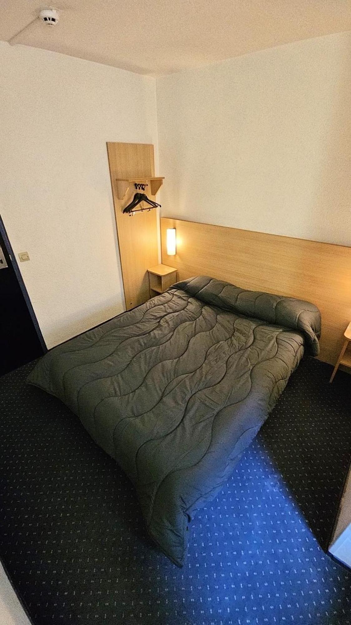 Hotel Mister Bed Lomme 2*