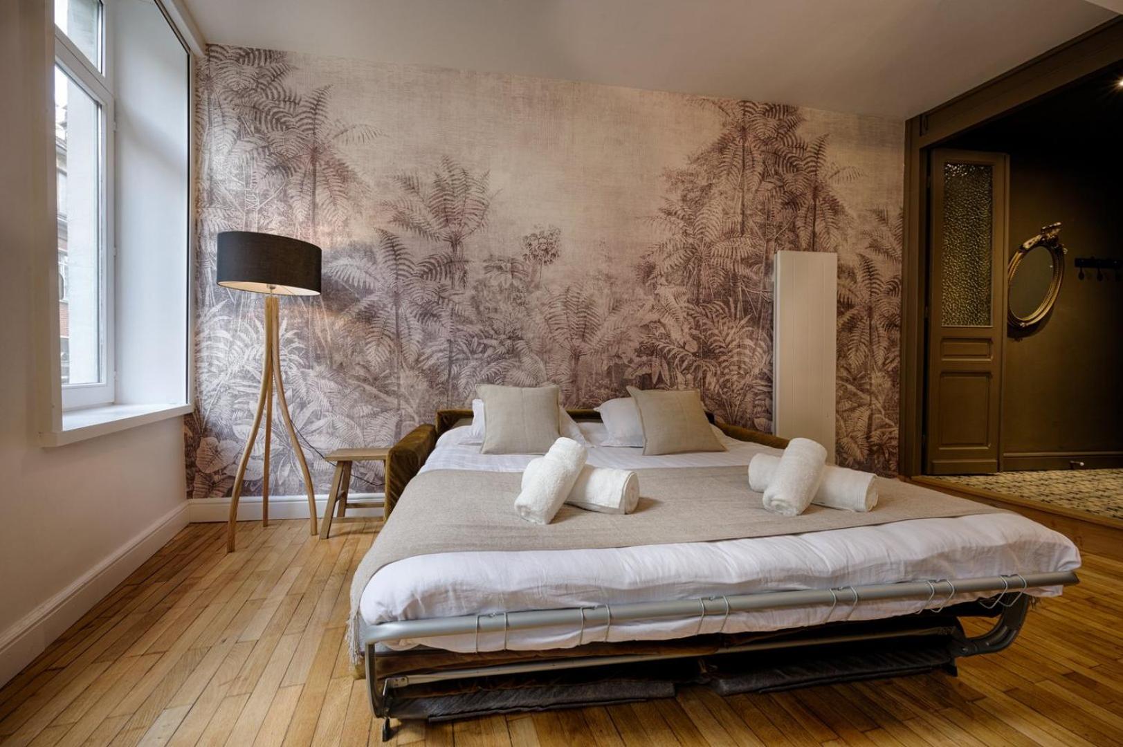 L'elegant ~ Proche Metro ~ Triangle D'or Apartment *