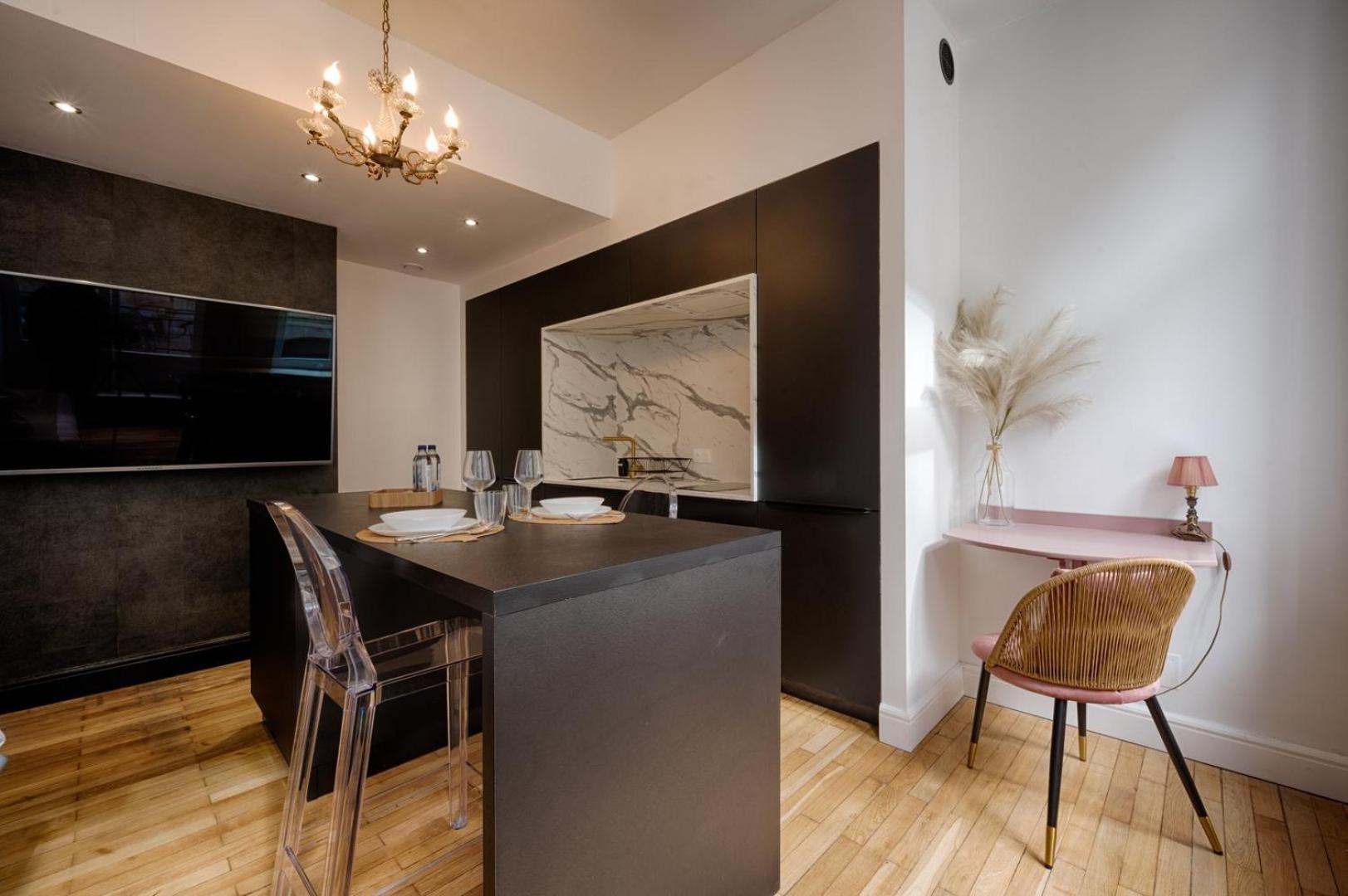 L'elegant ~ Proche Metro ~ Triangle D'or Apartment