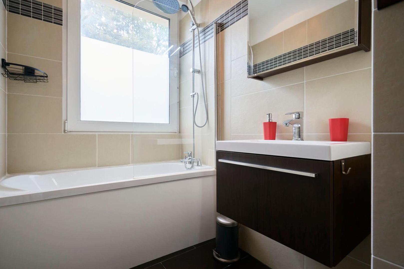 Republique - 2ch Tres Lumineux + Parking ! Apartamento
