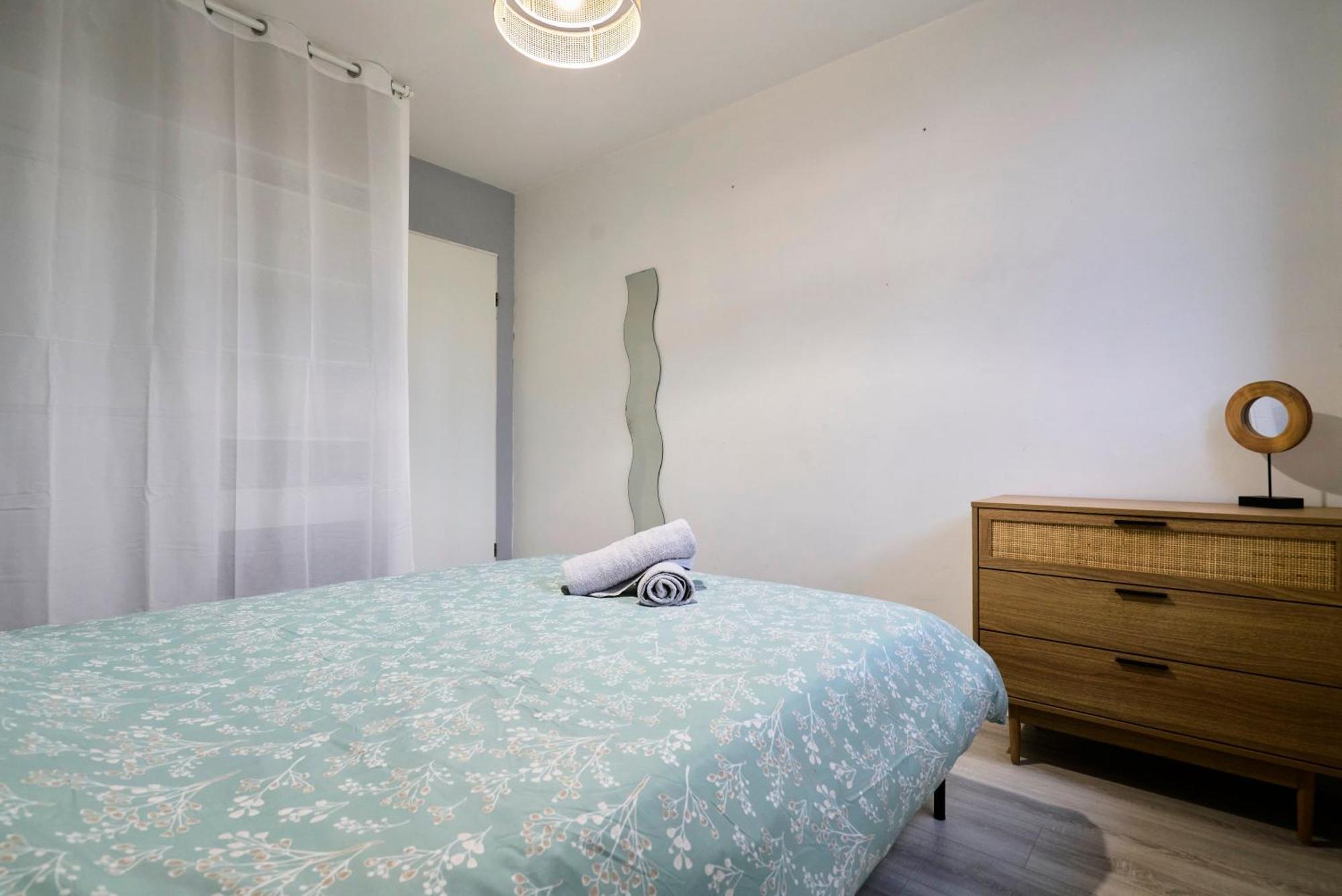 Elegant Avec Balcon Prive A Lille