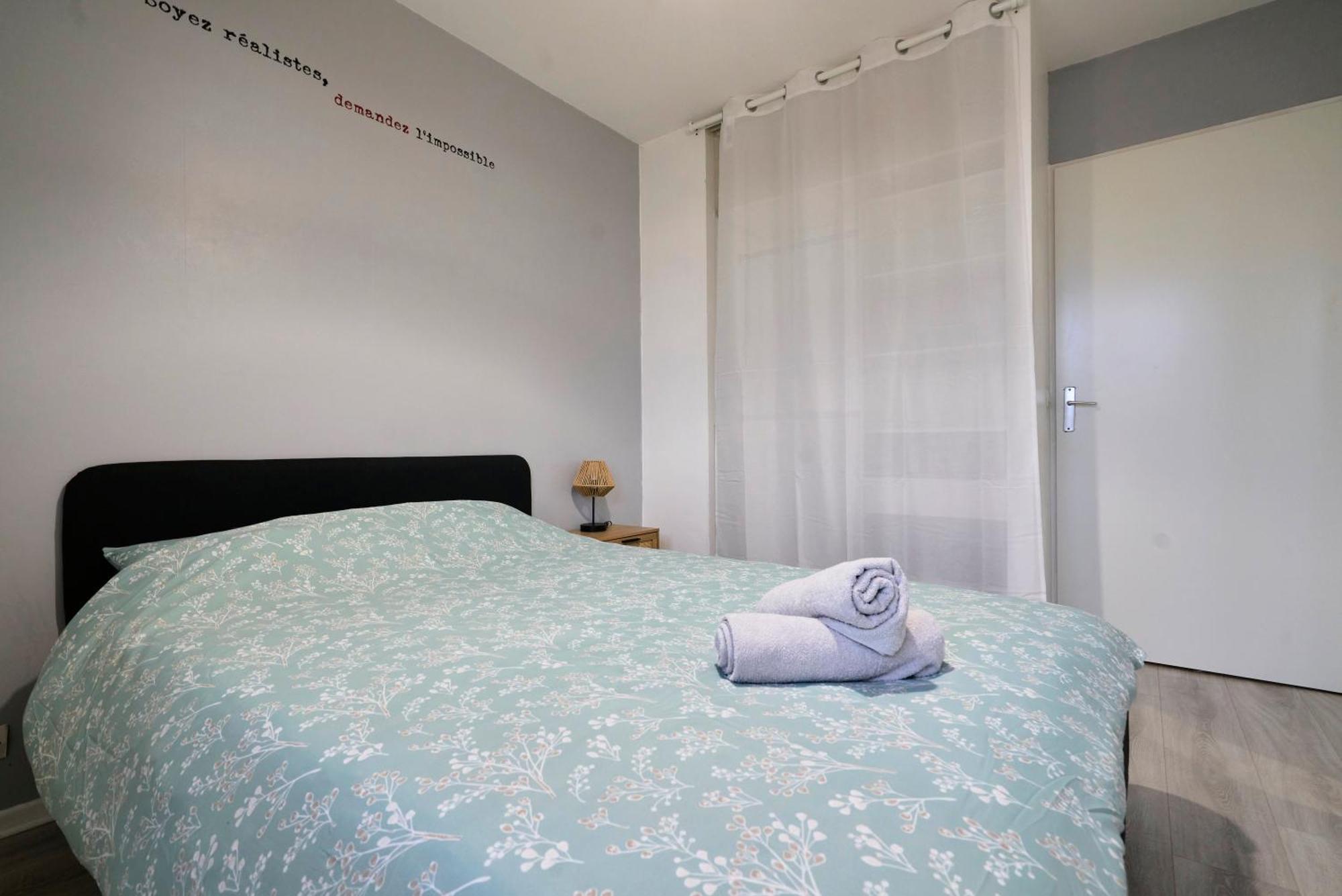 Elegant Avec Balcon Prive A Apartment
