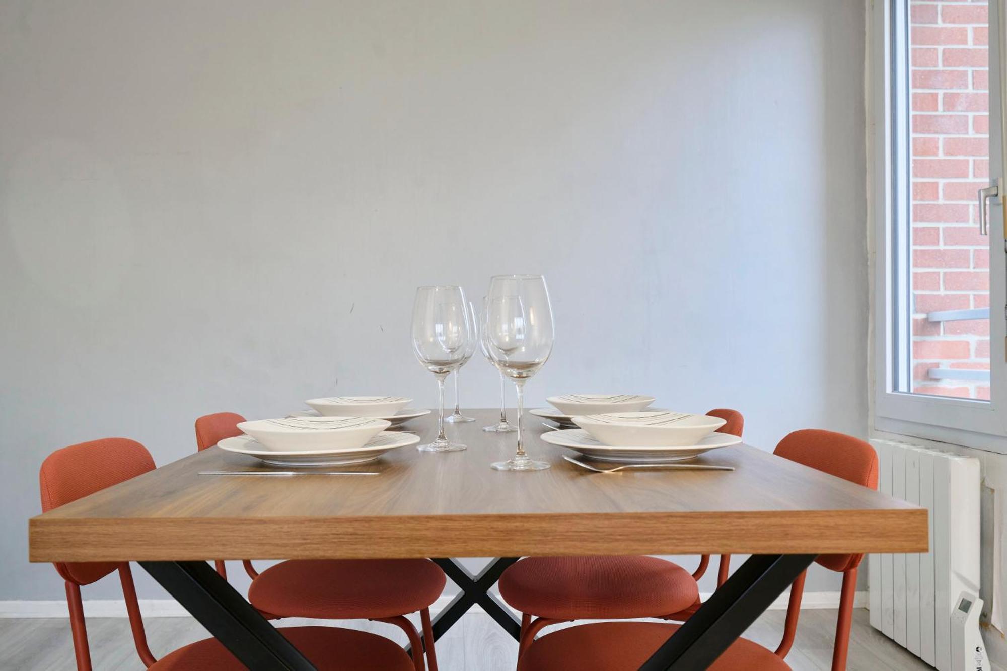 Elegant Avec Balcon Prive A Apartment *