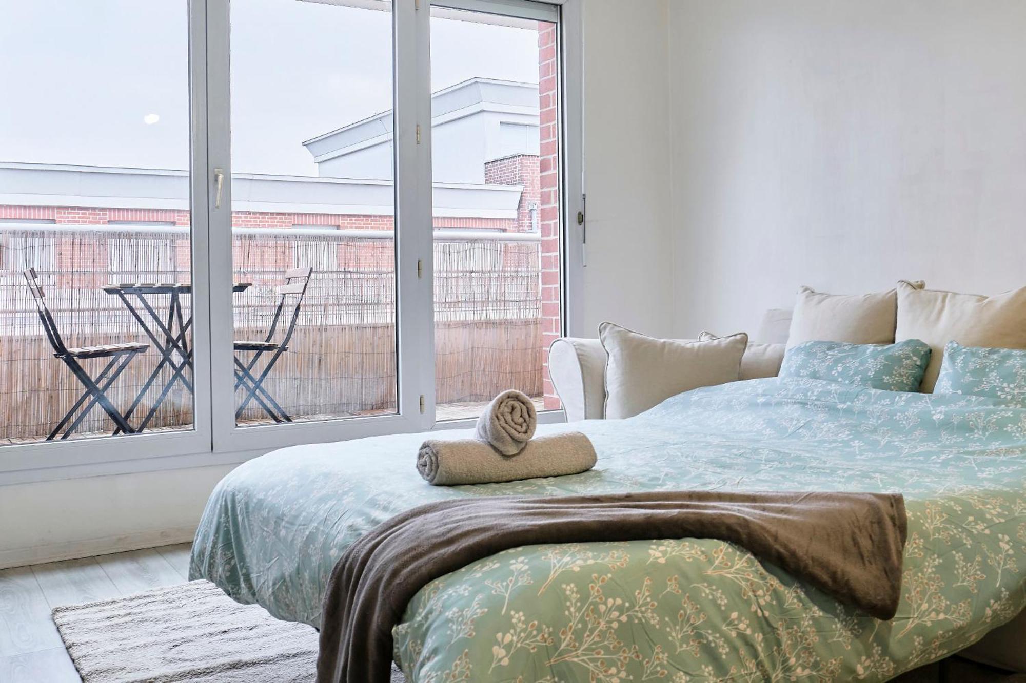 Elegant Avec Balcon Prive A Apartment