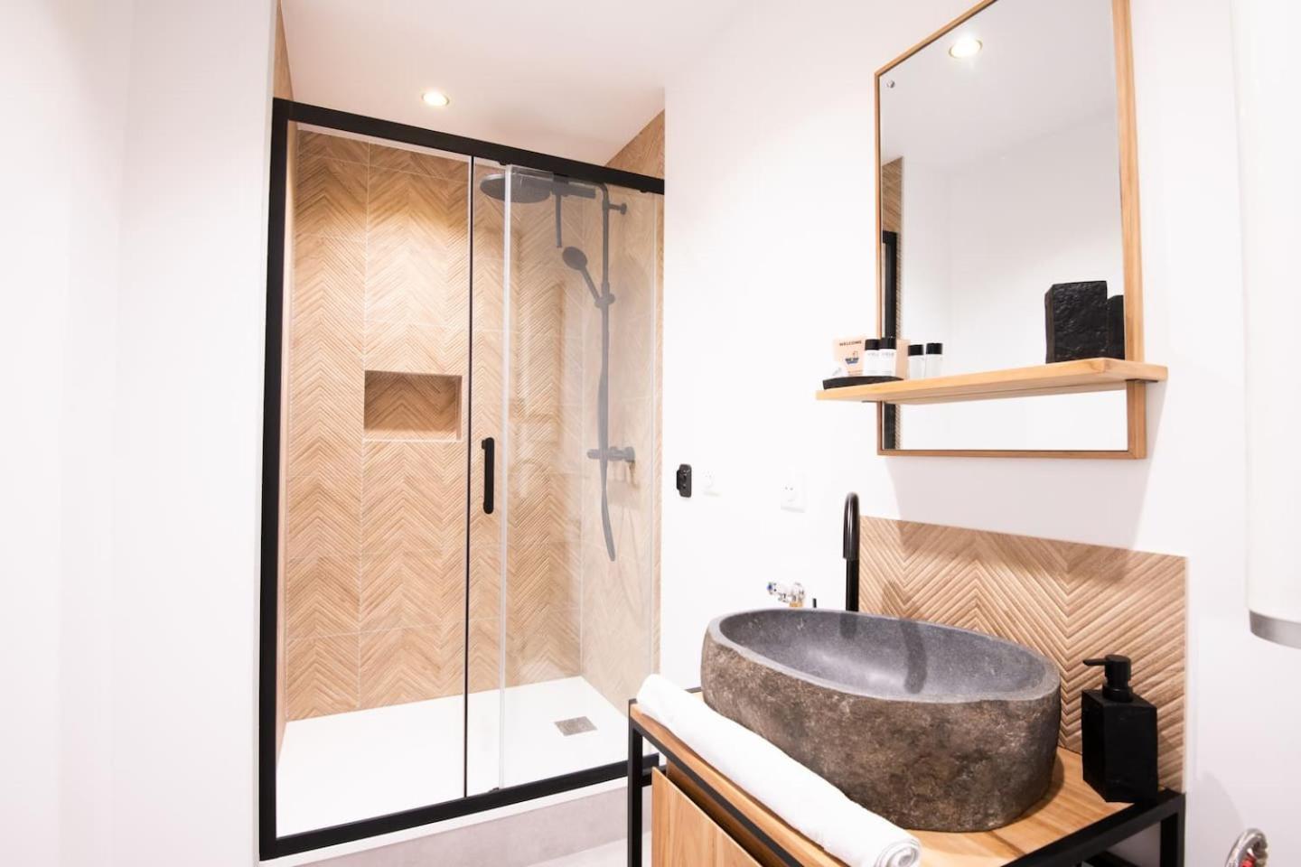 L'elysia - T2 Au Coeur Du Vieux-lille Apartment