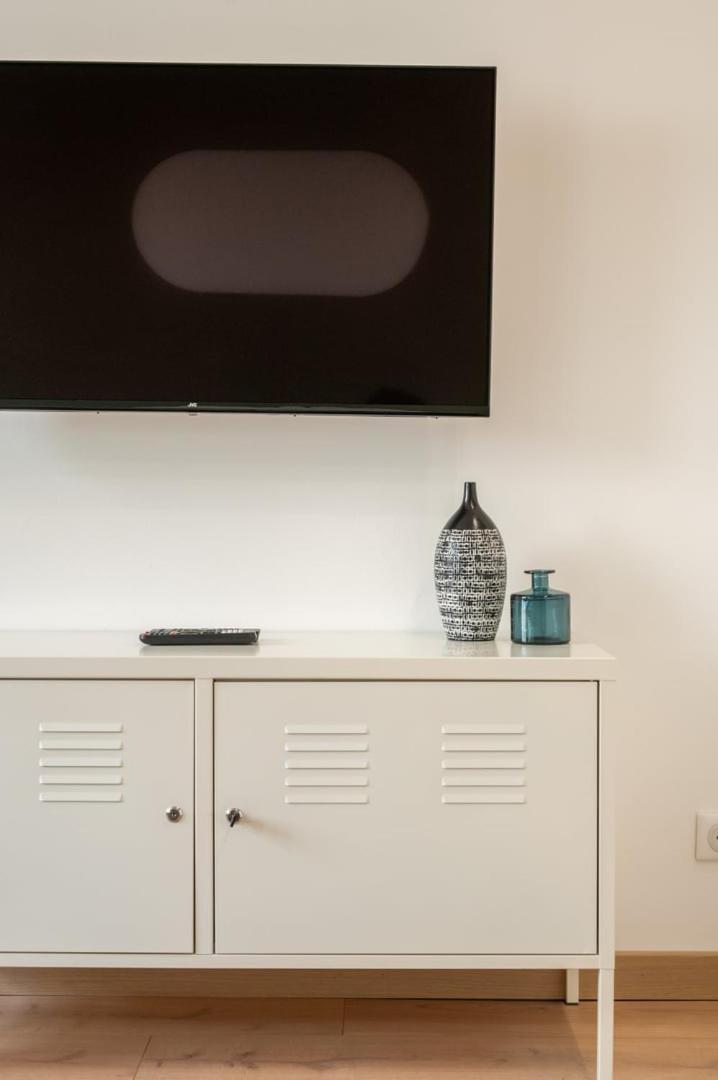 Appartement Avec Parking, Vieux
