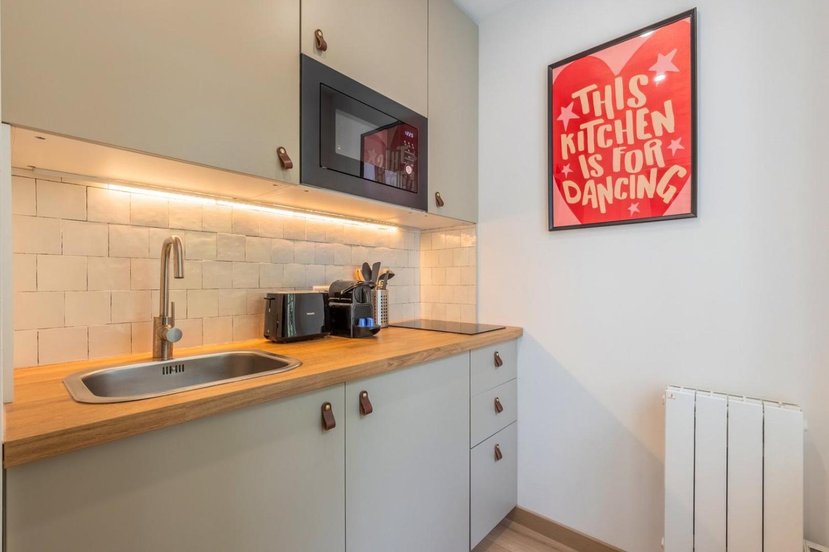 Appartement Avec Parking, Vieux *