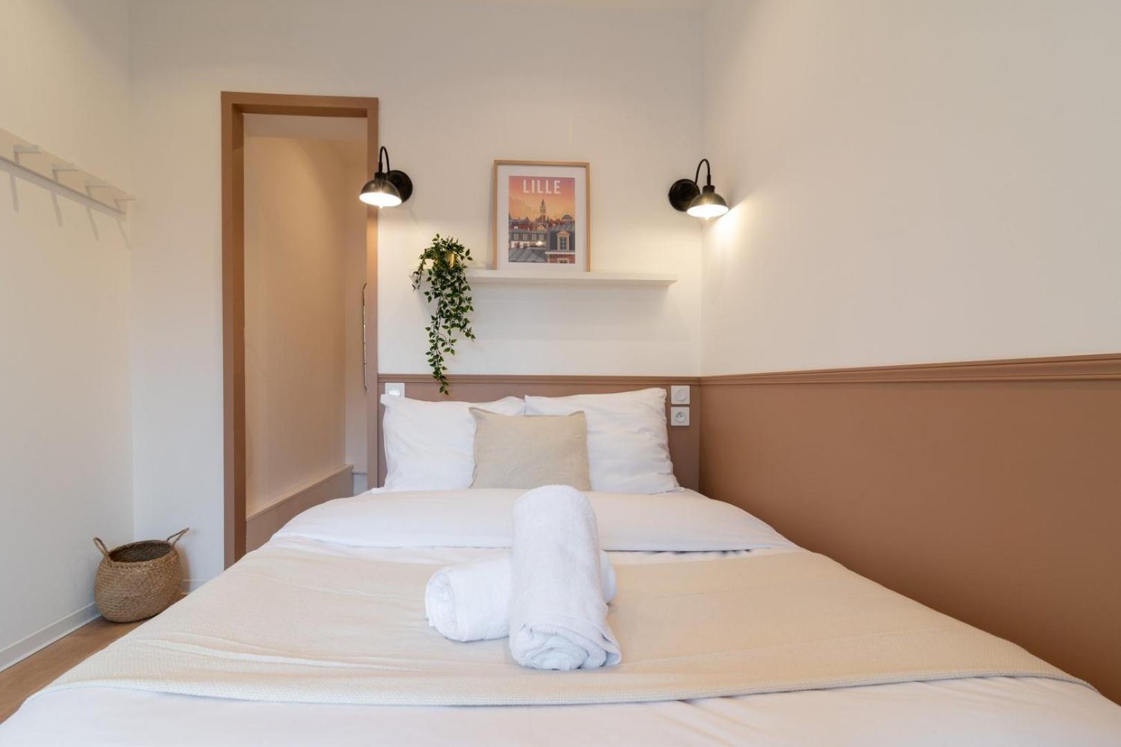 Apartment Superb Bright Apartment, 2 Bedrooms, 5 People Lille