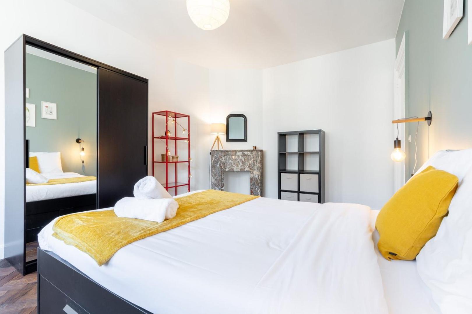 Apartment 2 Avec Parking, Proche Metro *