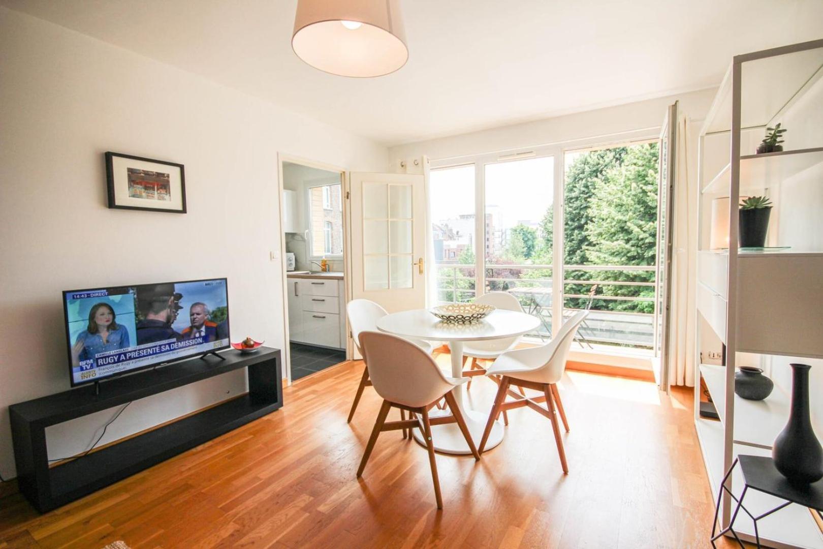 With Balcony, Parking And Elevator Apartment Lille