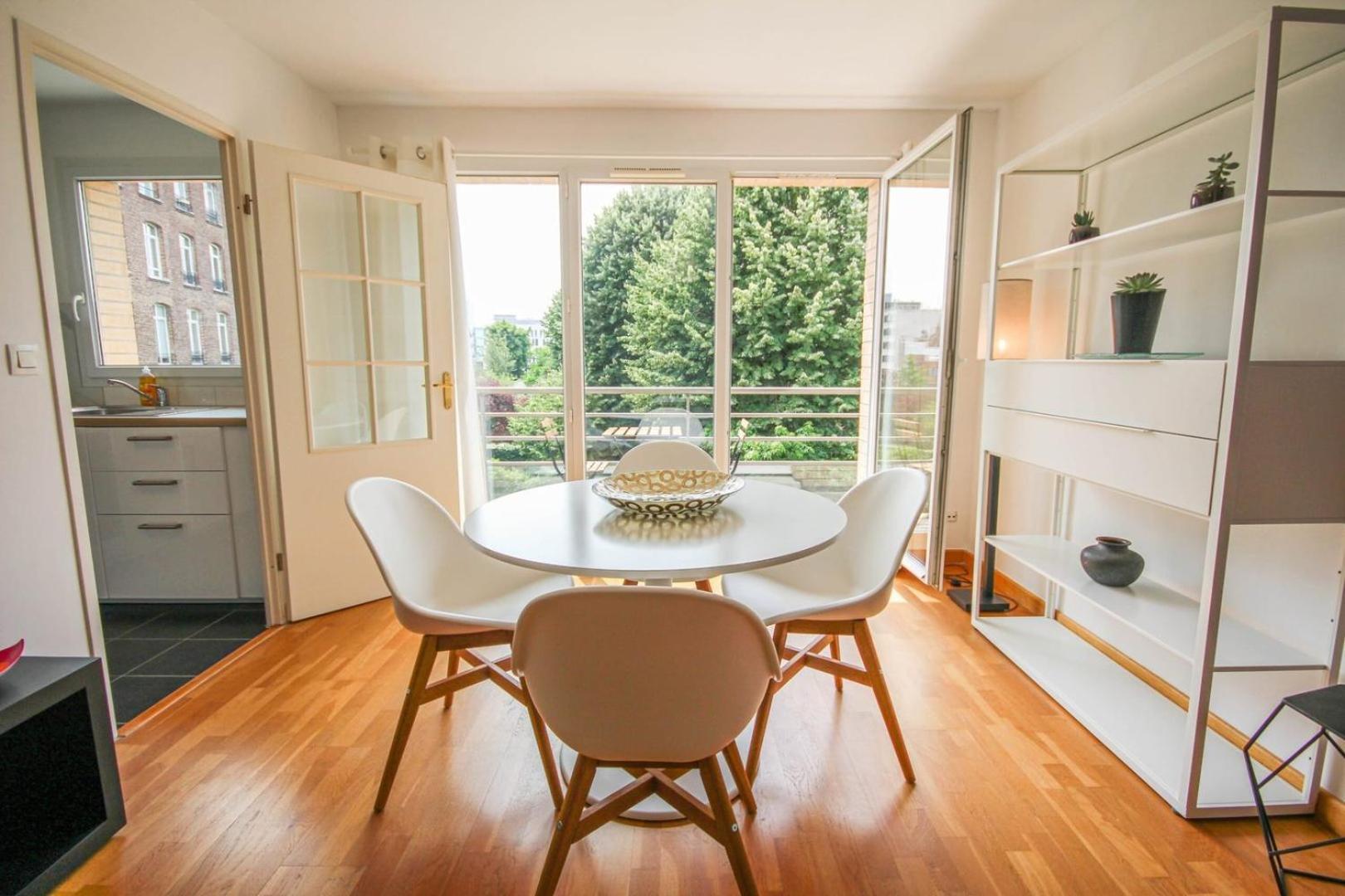 With Balcony, Parking And Elevator Lille