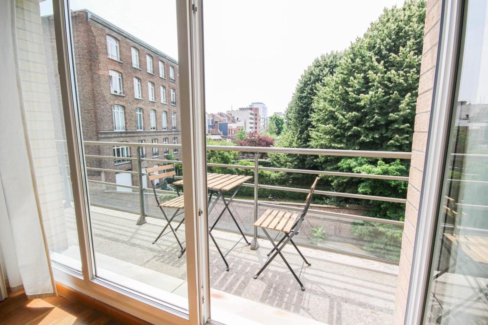 With Balcony, Parking And Elevator * Lille