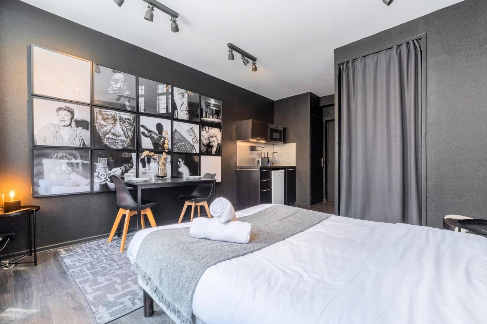 Located On The Grand Place! Lille
