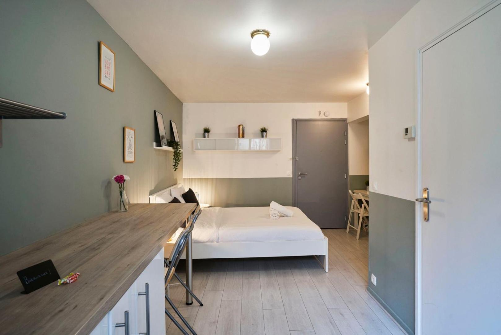 Equipped In Vieux-lille Near Grand Place Appartement Lille