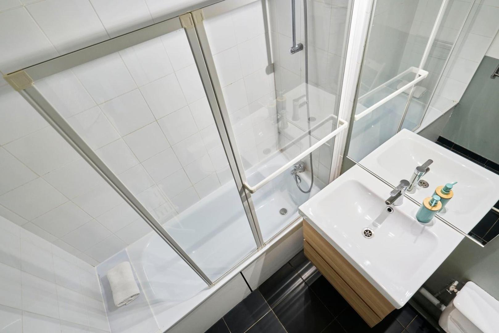 Equipped In Vieux-lille Near Grand Place Appartement