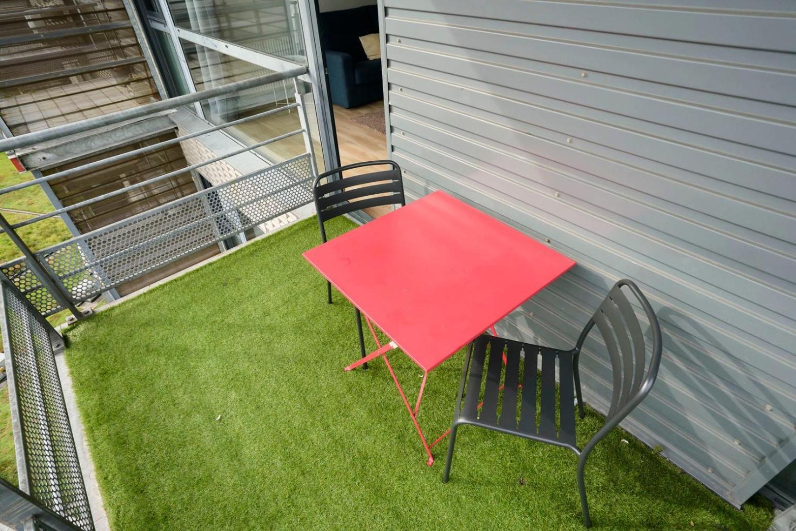 Euralille: With Balcony!
