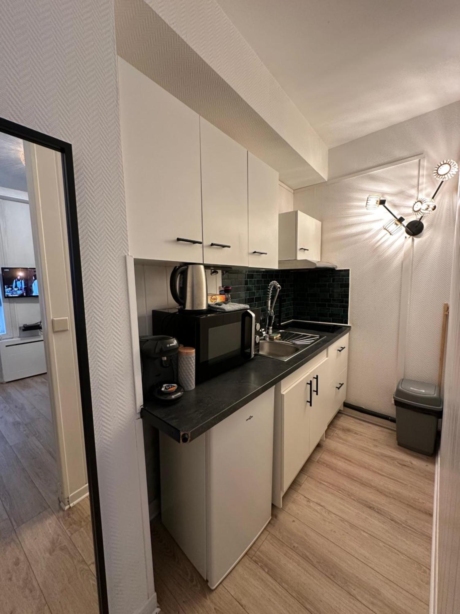 Apartment Au Colbvert - La Catho' - Vauban - Metro - Netflix - Wifi *