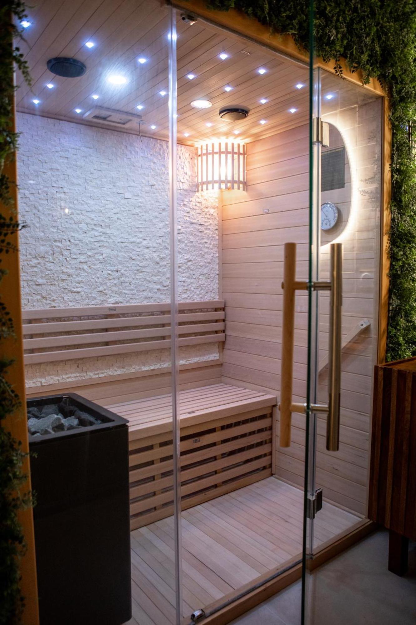 Suite La Penida Avec Sauna & Baignoire - Hyper Centre Lille