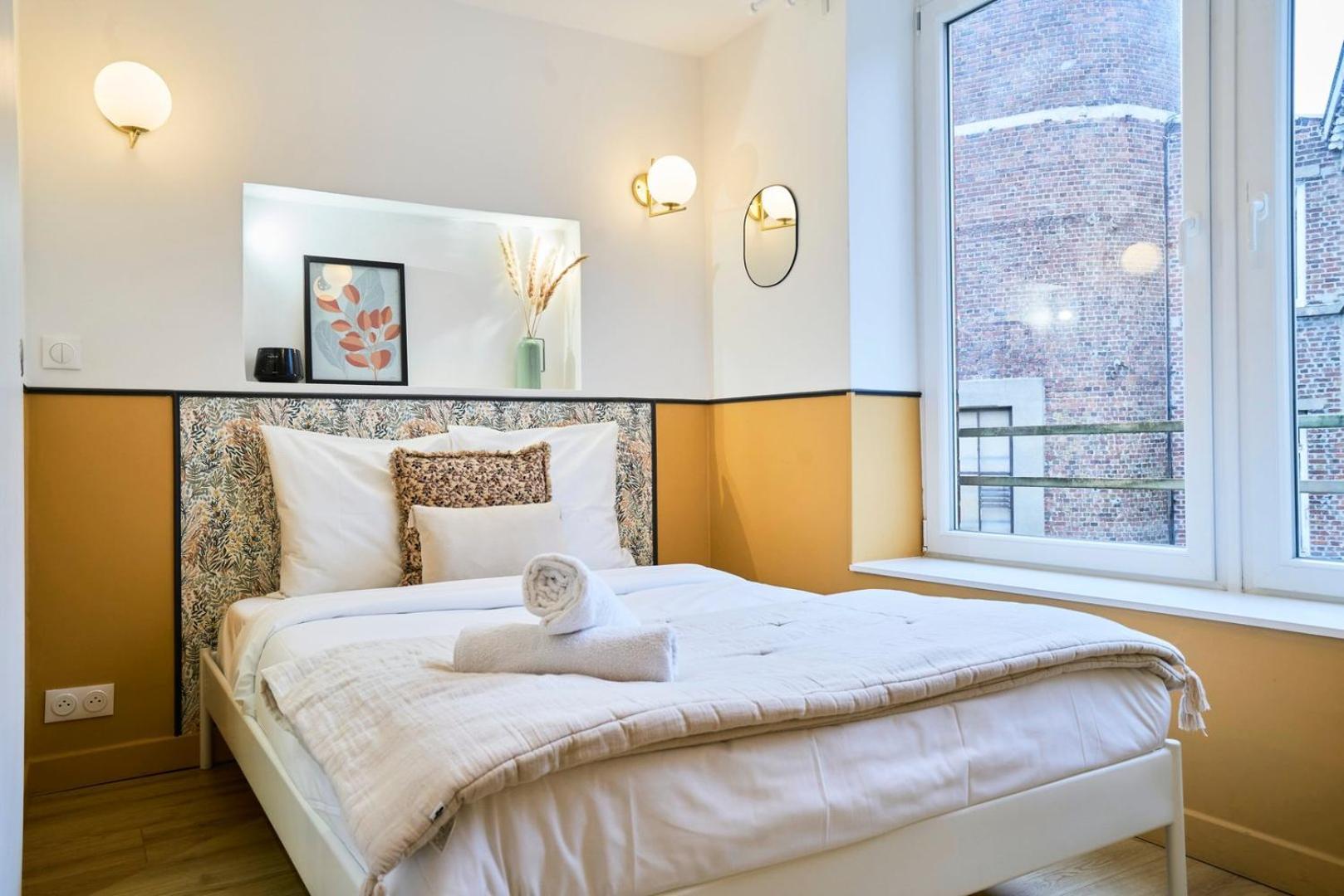 Maison 5 & 5 Sdb Proche Metro & Commerces Holiday home *