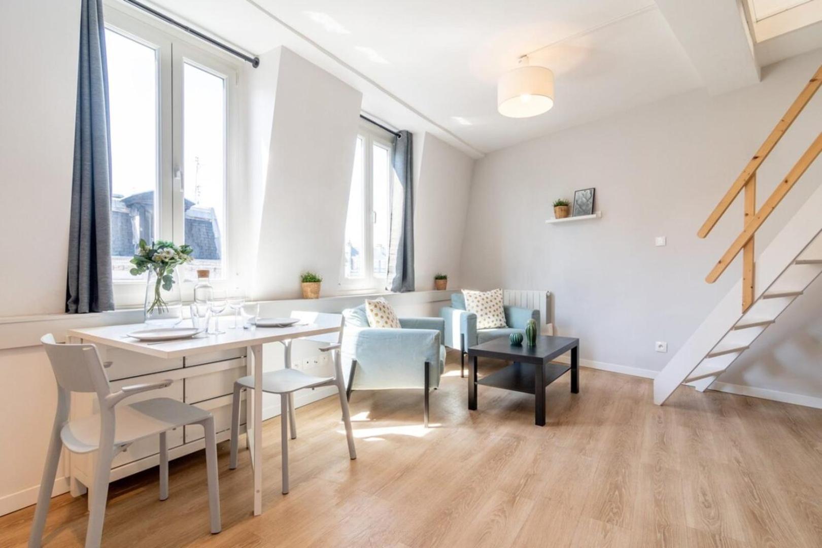 Hypercentre / Gares - Beautiful Duplex!