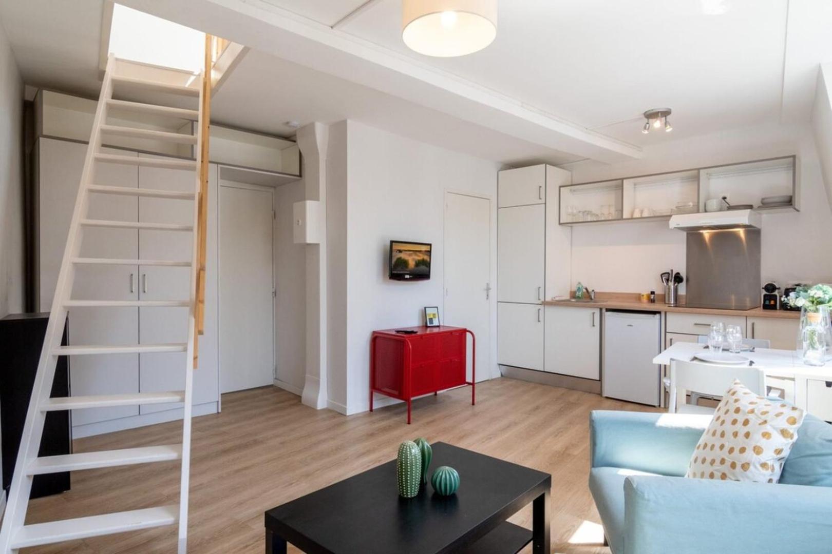 Hypercentre / Gares - Beautiful Duplex! Lille