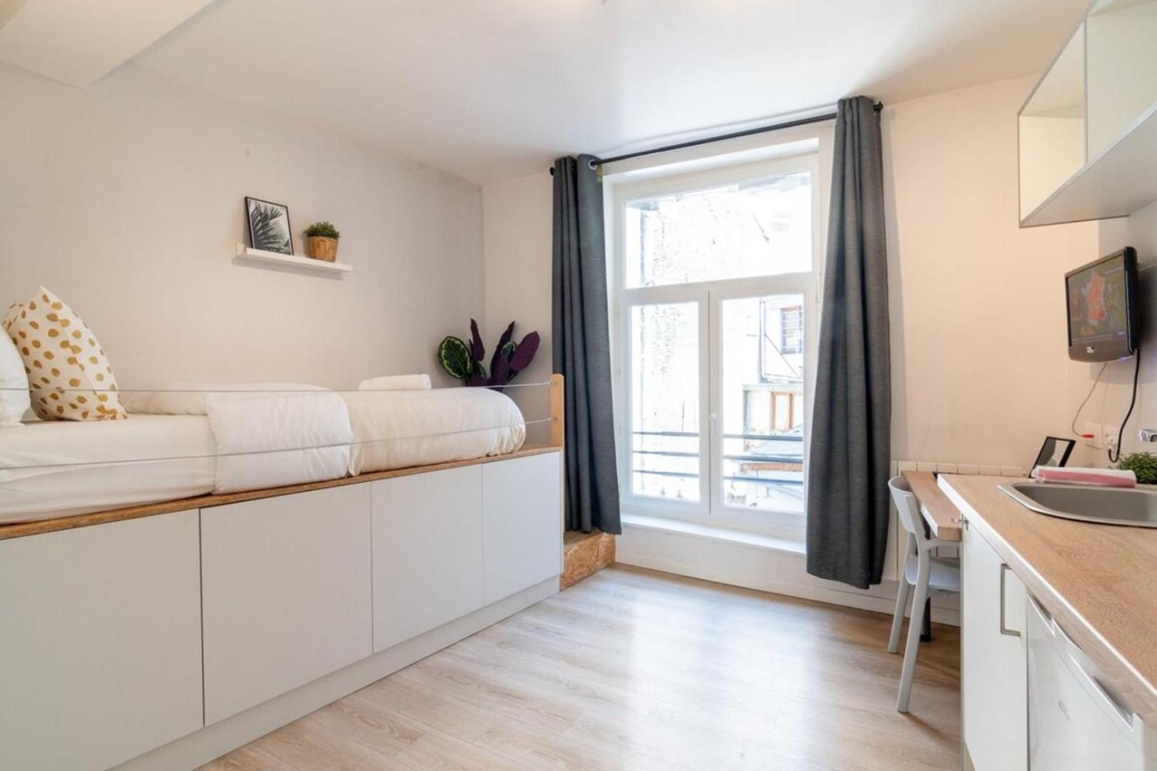 Hypercentre - Equipped Apartment *