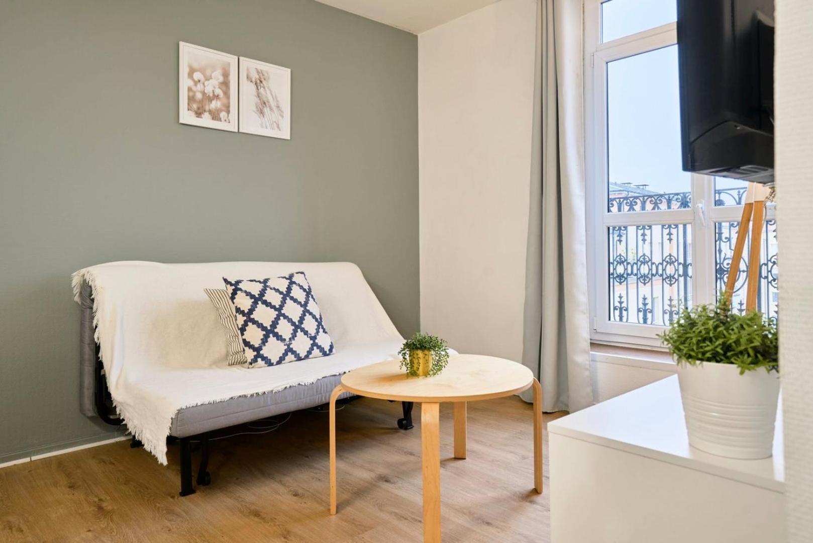 Proche Gares Et Du Centre Apartment