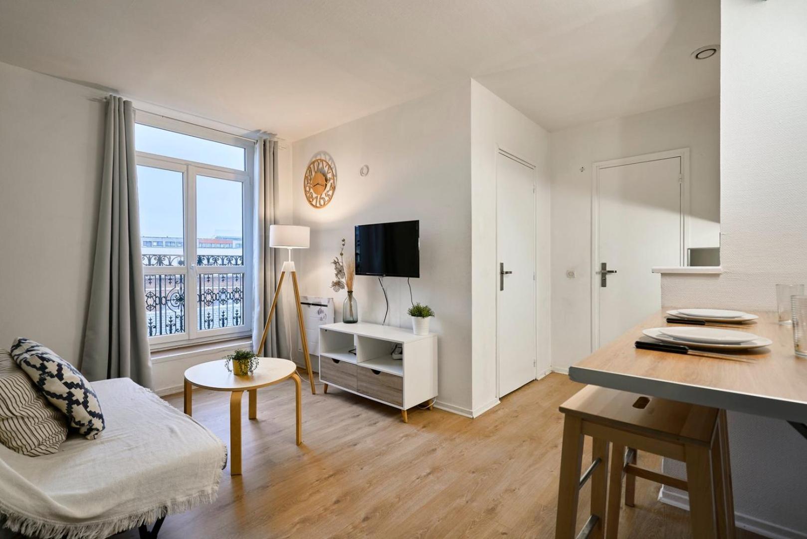Apartment Proche Gares Et Du Centre