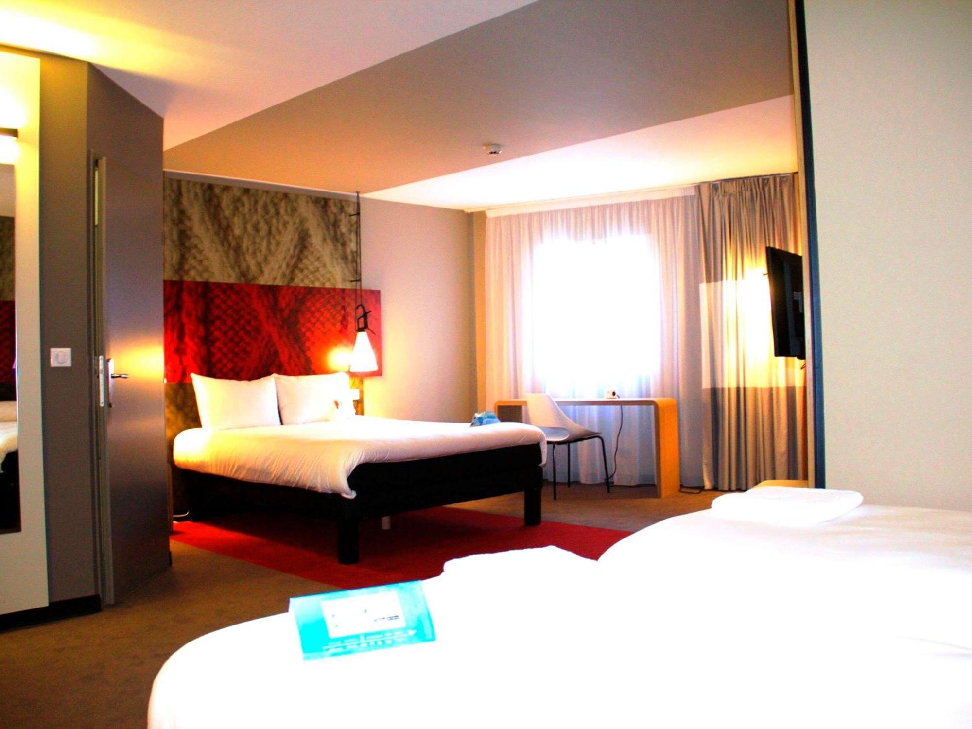 Ibis Centre Grand Palais Hotel