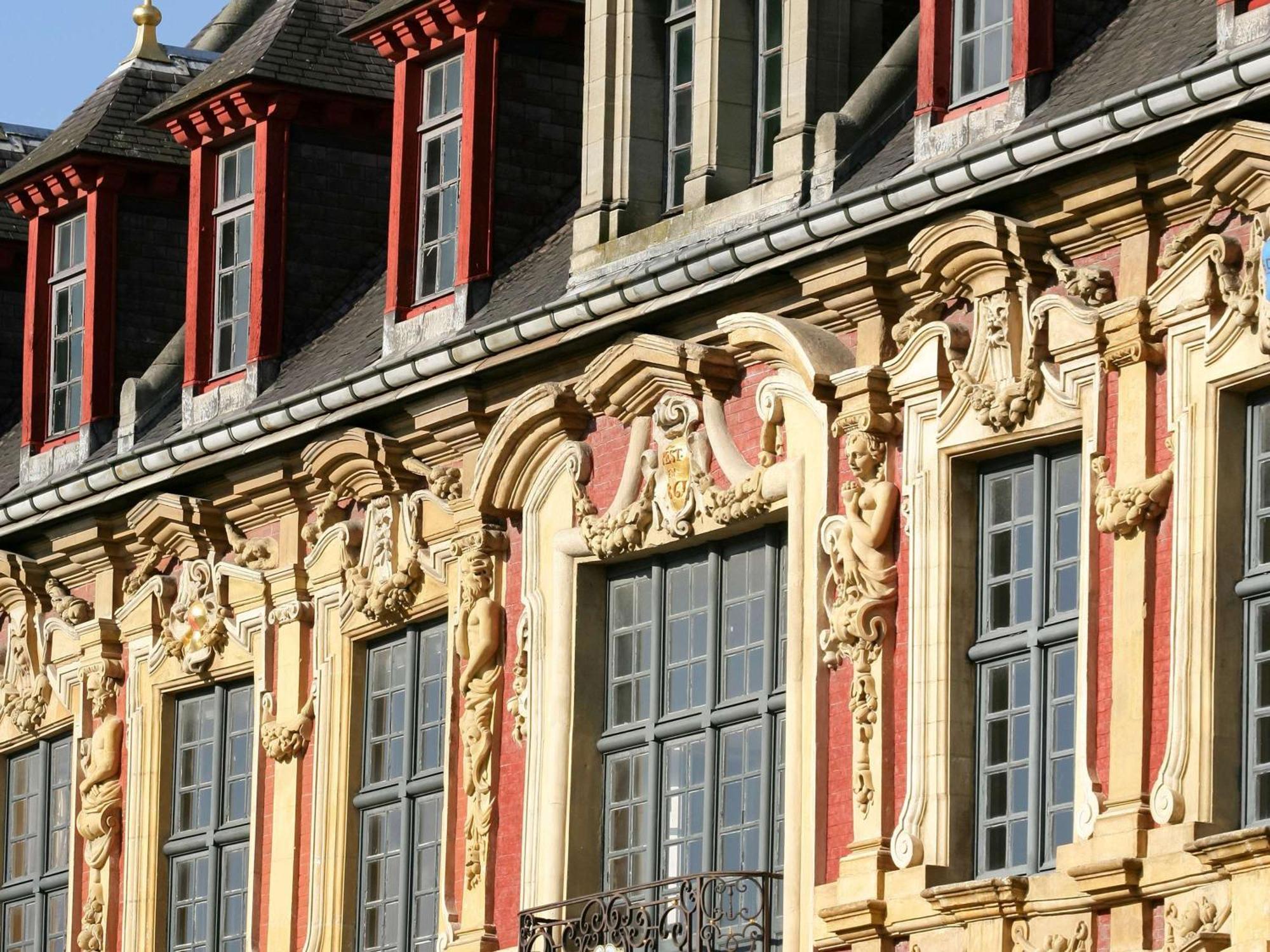 Hotel Ibis Centre Grand Palais 3*