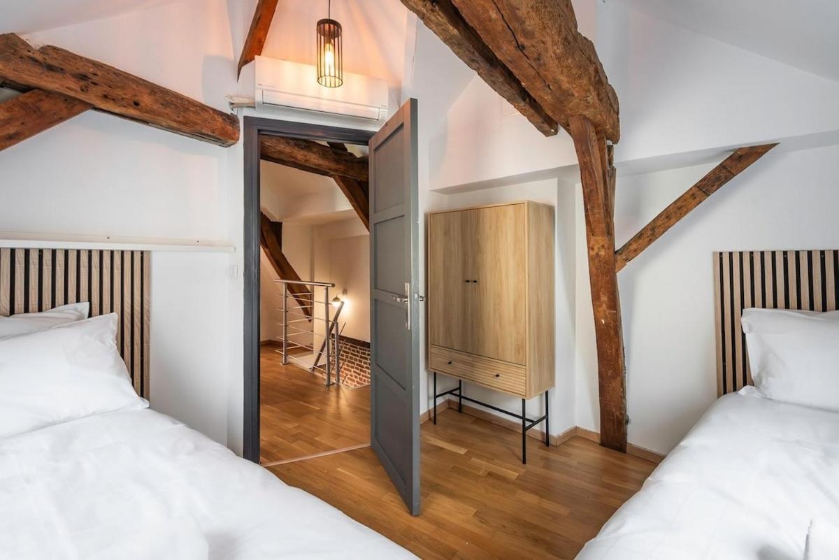 Duplex Rue Royale, Rooftop, Balneo *