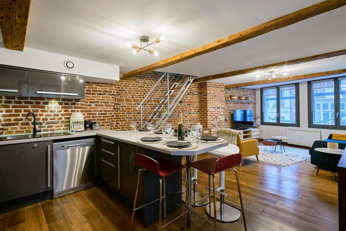 Duplex Rue Royale, Rooftop, Balneo Apartment Lille