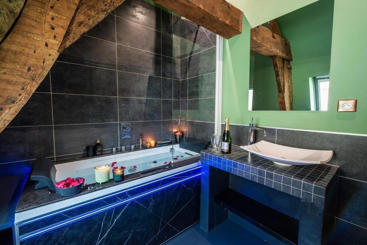 Duplex Rue Royale, Rooftop, Balneo