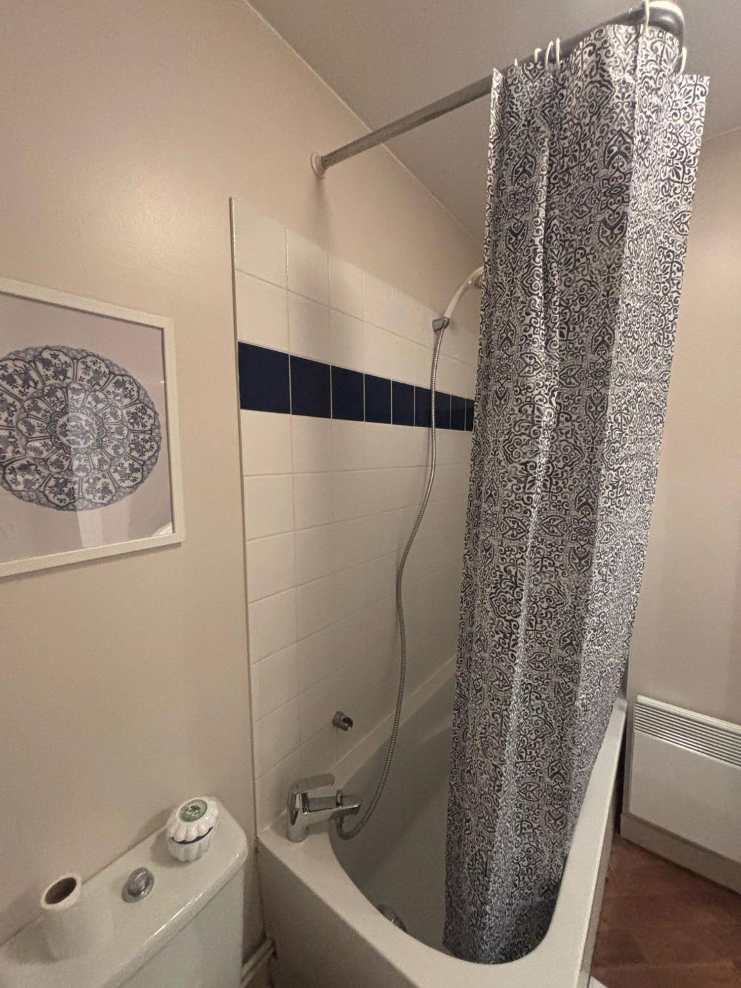 Fabulous For 4 Pers In Faidherbe Sreet In Front Of Flandres Station Apartment Lille