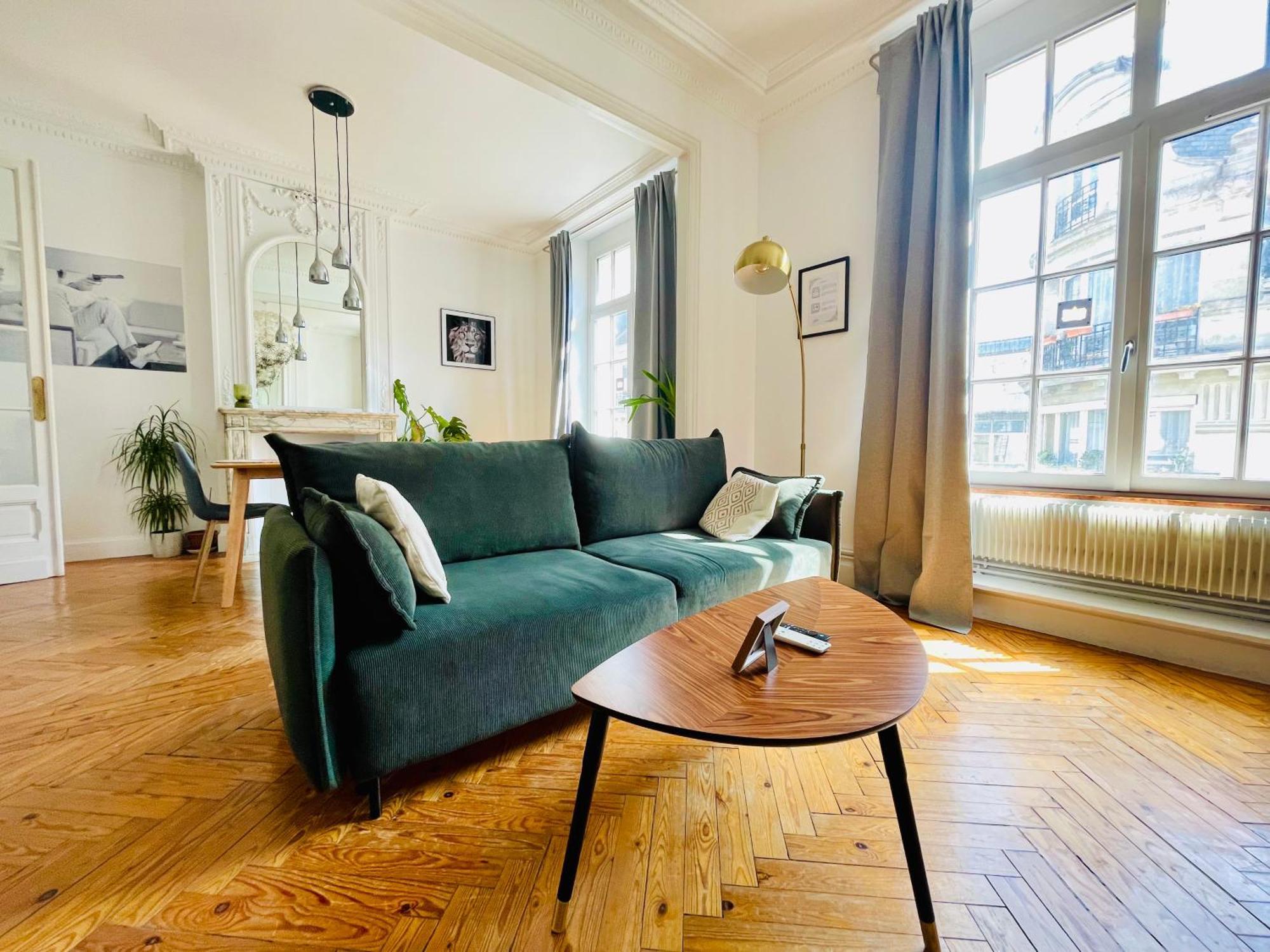 Apartment Le 52 - De Gamme Plein Centre - Parking *