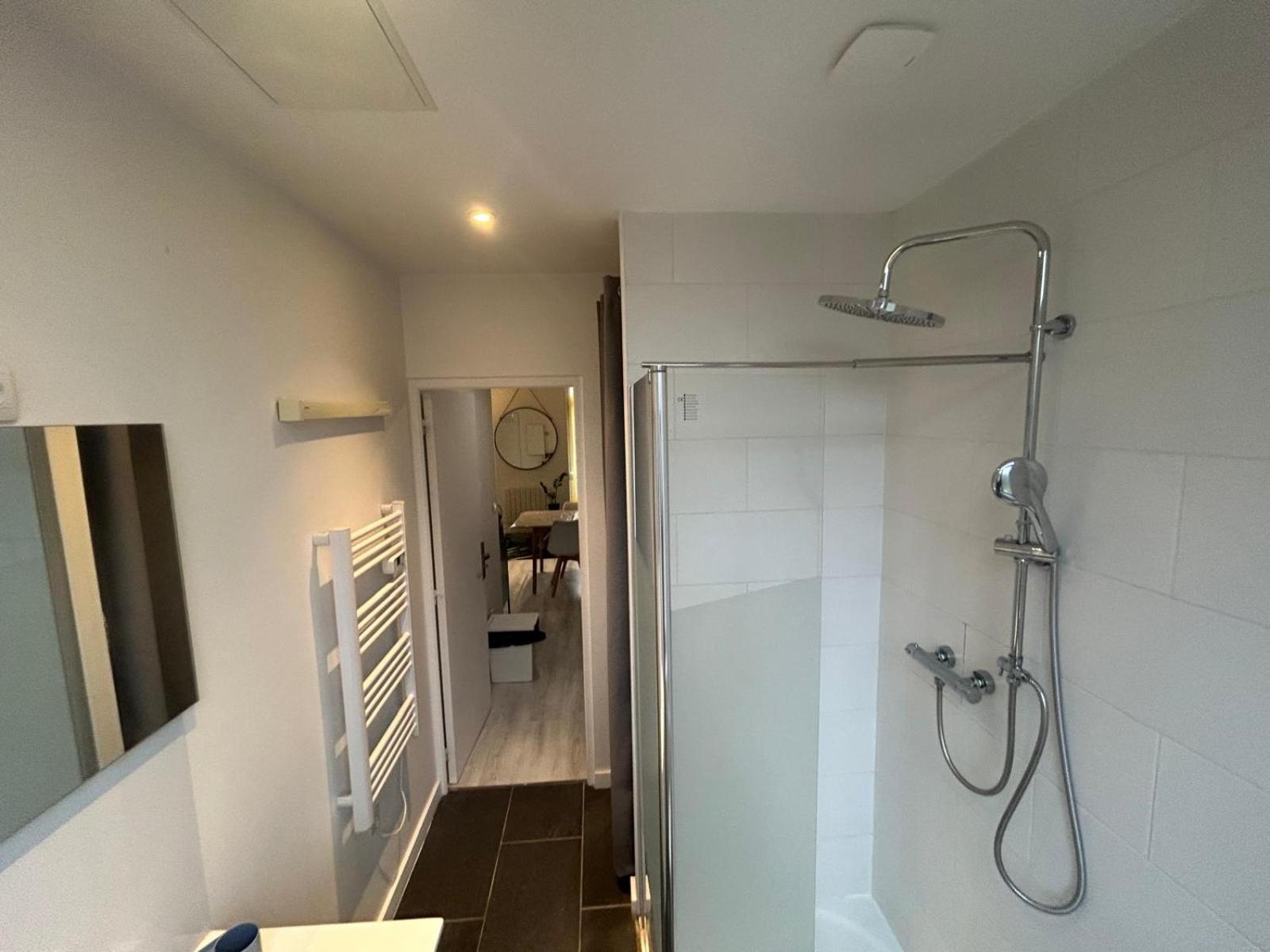 Apartment Poppy-ideally Located, Next Station,gd Palais&city *