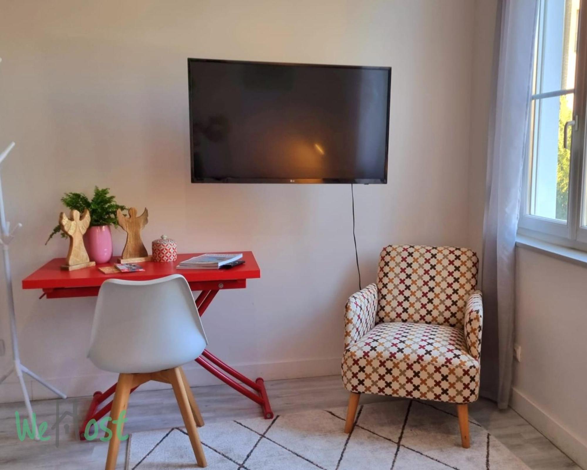 Lilly-everything On Foot,near Stations,gd Palais! Apartment