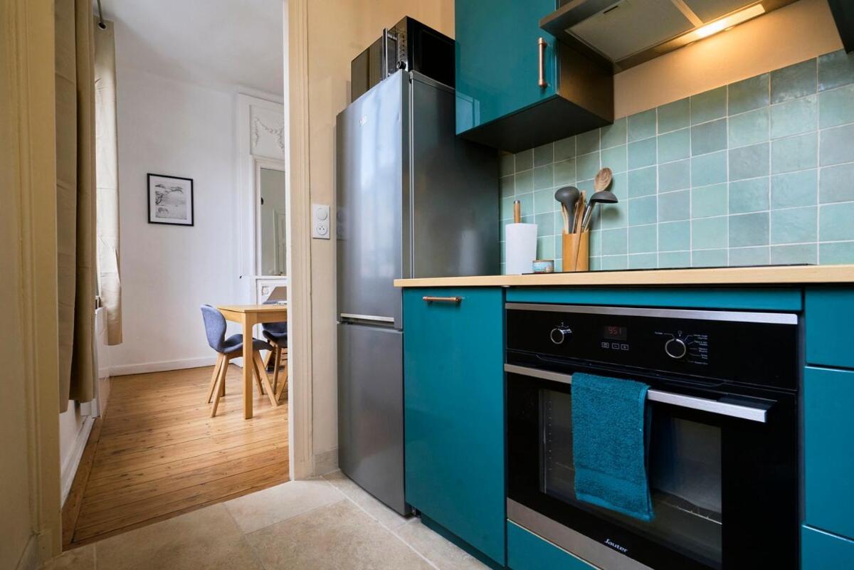 Lumineux, 4p, Balcon, Proche Marche Apartment