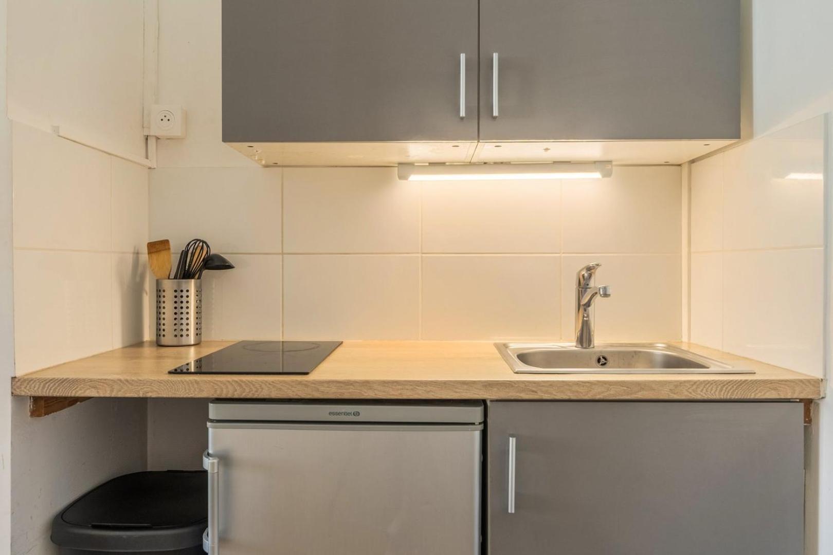 Joli A Deux Pas De L'universite Catholique Apartamento