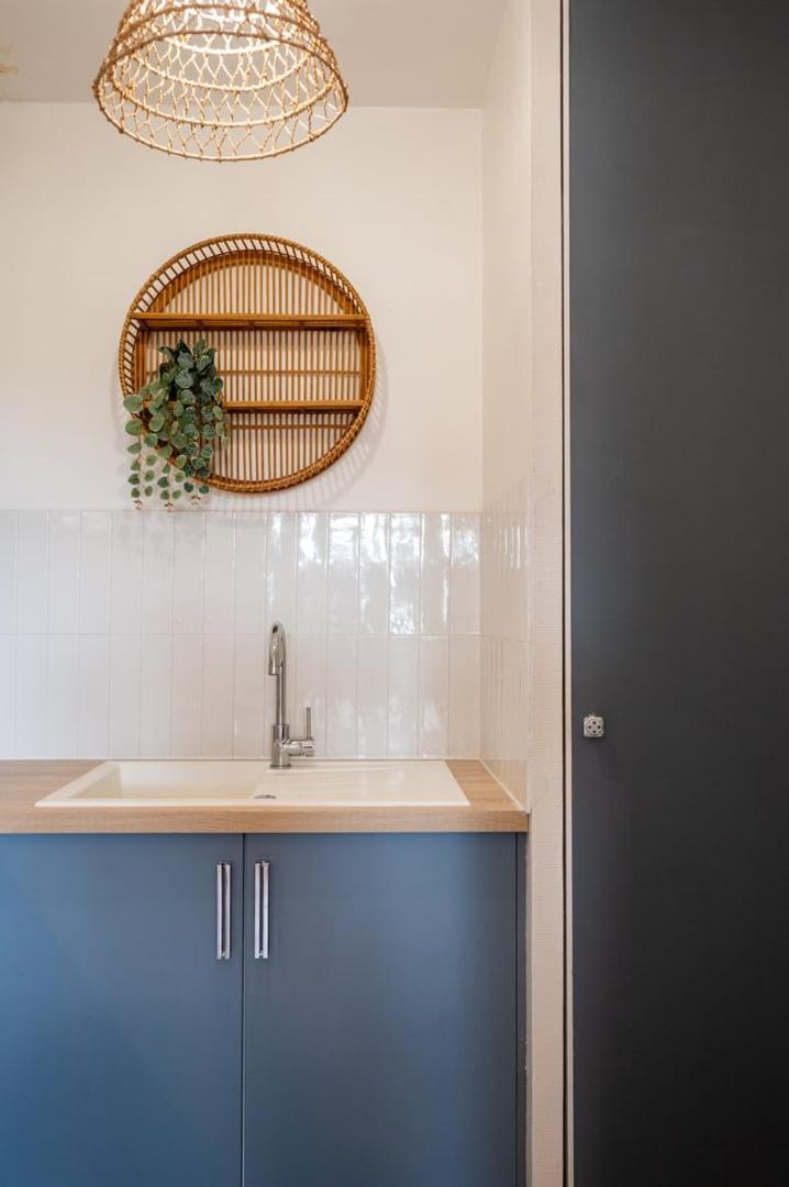 Calme Avec Parking, Proche Metro Apartamento Lille