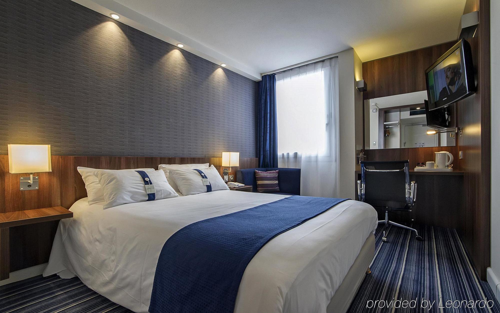 Hotel Express Centre By Ihg